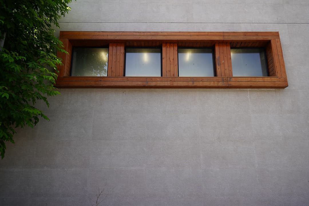 gallery item image